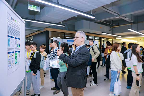 仙人掌视频app黄下载受邀参加首届农业与植物合成生物学国际研讨会